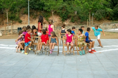 Jocs infantils. Foto: Núria Artola i Txutis Marquillas 