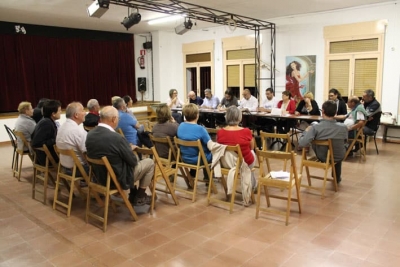 Les reunions ordinàries del Consell tenen lloc a les Antigues Escoles de Corró d'Amunt