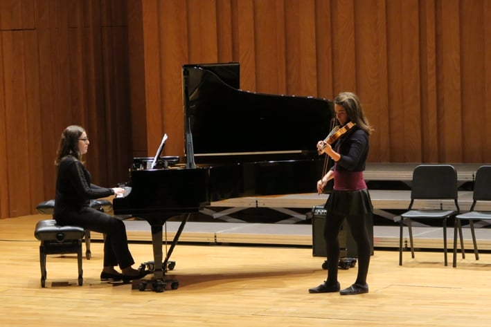 Una de les alumnes de l'escola, l'Helena Marcer, va  participar en el concert de lliurament de diplomes a l’auditori del Conservatori del Liceu