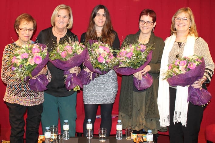 D'esquerra a dreta, Mercè Riera, Núria de Gispert, Marta Roqueta, Fe Fernández i Margarita Arderiu