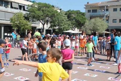 Concurs d'Alimentació "Petits xefs" a la plaça de l'Espolsada